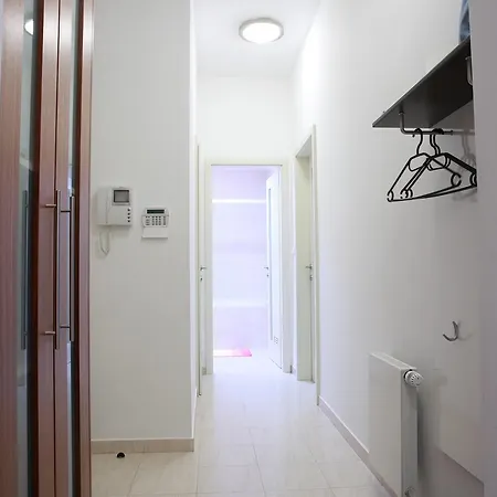 Bellevue Apartment